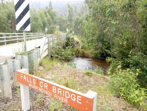 We park our car at the Falls Creek Bridge before heading out on the Boroondara Track Circuit.